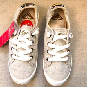 Roxy Tan Sneakers